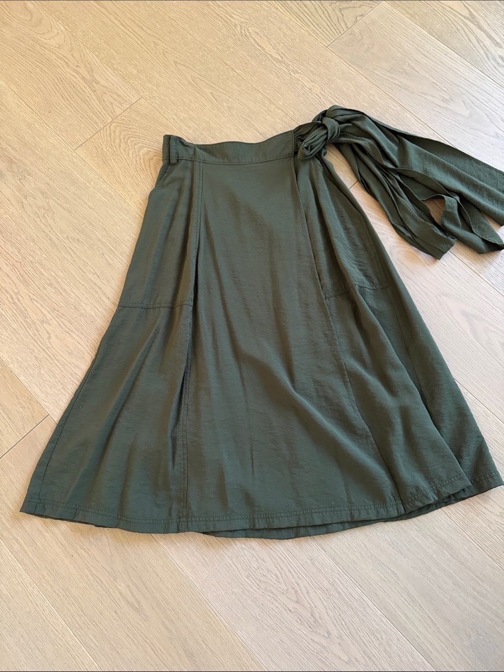 Banana Republic Wrap Skirt - khaki green